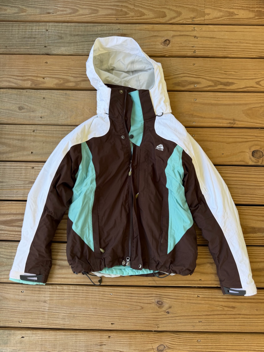 Women’s White, Brown & Mint Ski Jacket - Nike ACG